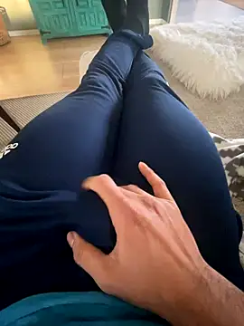 latina-pene online show from 18, 12, 2025