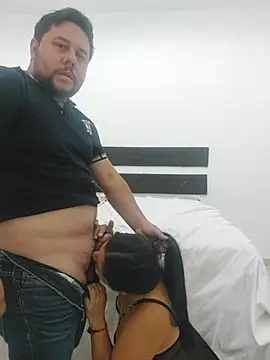 Gatita8105 online show from 27, 7, 2026