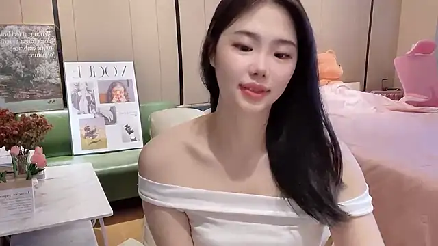 Snapshot of suki-1 chatting on 28, 9, 2025 suki-1 online show from 28, 9, 2025