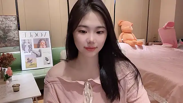 Snapshot of suki-1 chatting on 30, 9, 2025 suki-1 online show from 30, 9, 2025