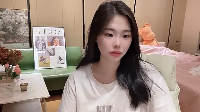 Snapshot of suki-1 chatting on 3, 10, 2025 suki-1 online show from 3, 10, 2025