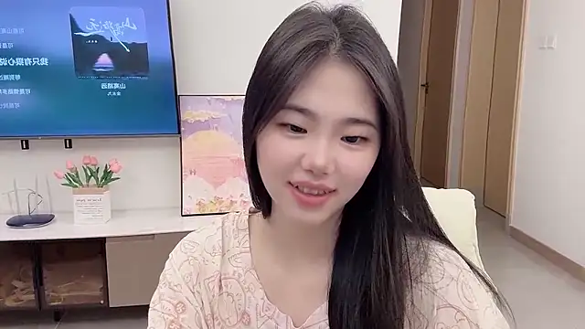 Snapshot of suki-1 chatting on 22, 10, 2025 suki-1 online show from 22, 10, 2025