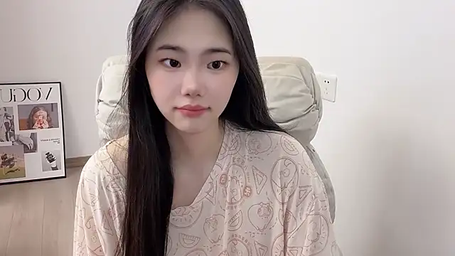 Snapshot of suki-1 chatting on 14, 7, 2026 suki-1 online show from 14, 7, 2026