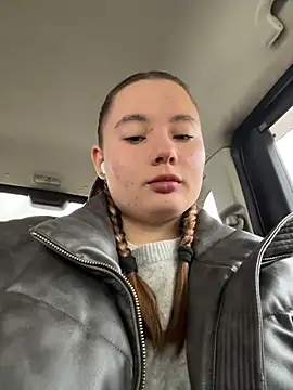 StephanieMur online show from 24, 11, 2025