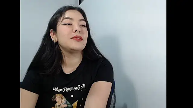 Snapshot of EloiseJun chatting on 19, 6, 2026 EloiseJun online show from 19, 6, 2026