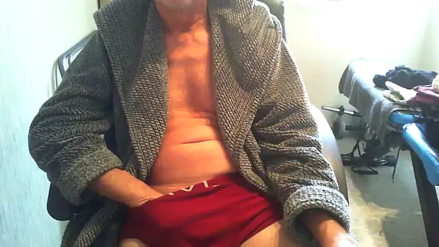 Snapshot of rogpb chatting on 11, 10, 2025 rogpb online show from 11, 10, 2025