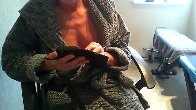 Snapshot of rogpb chatting on 13, 10, 2025 rogpb online show from 13, 10, 2025