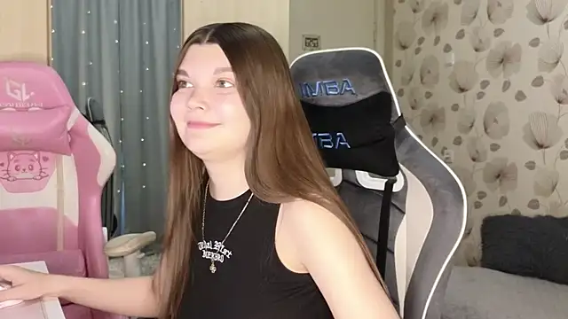 Snapshot of _cute_ice chatting on 18, 5, 2026 cute ice online show from 18, 5, 2026