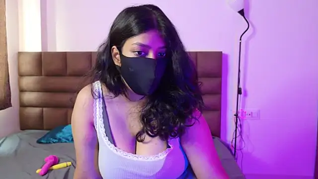 Gulaboo100 online show from 3, 11, 2025