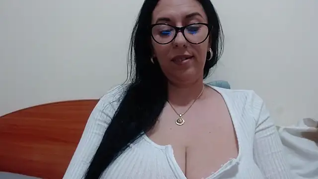 Snapshot of jollene chatting on 29, 4, 2026 jollene online show from 29, 4, 2026