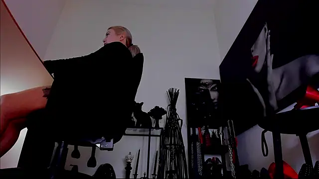 Snapshot of demisweet chatting on 14, 2, 2026 demisweet online show from 14, 2, 2026