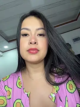 CrisMarulanda online show from 13, 2, 2026