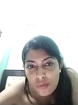 HotNehaChowdhury online show from 5, 4, 2026