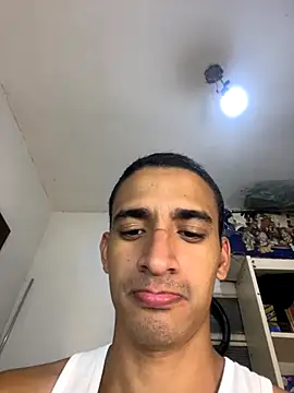 Snapshot of ikaro21 chatting on 29, 10, 2025 ikaro21 online show from 29, 10, 2025