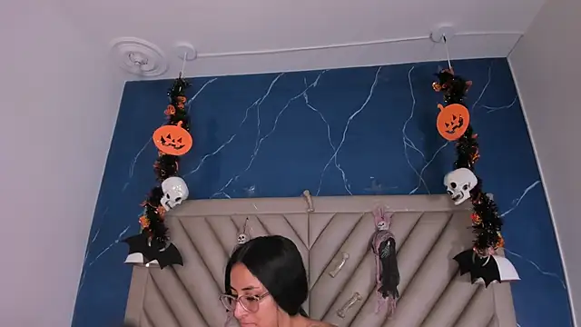 Ibbie drastic online show from 31, 10, 2025