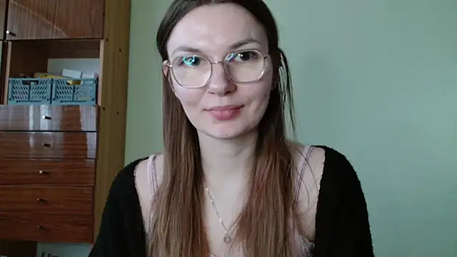 LooveELLYx online show from 6, 2, 2026