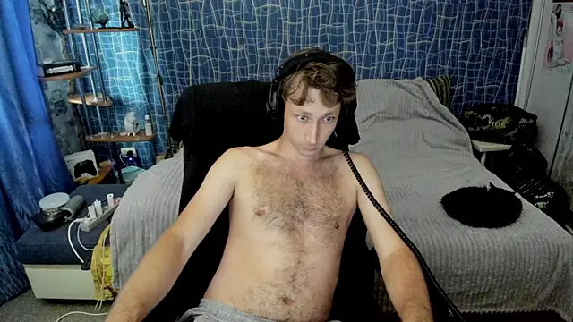 Snapshot of CuteBoy228 chatting on 28, 7, 2026 CuteBoy228 online show from 28, 7, 2026