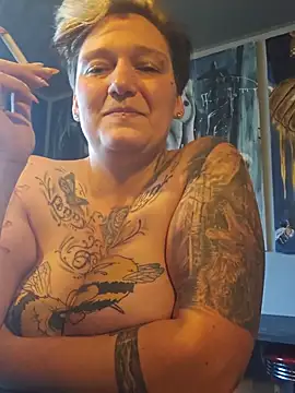 Snapshot of Ich-eben123 chatting on 9, 9, 2025 Ich-eben123 online show from 9, 9, 2025