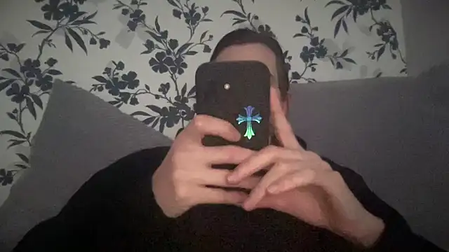 Snapshot of Big8inchUncutCock chatting on 3, 5, 2026 Big8inchUncutCock online show from 3, 5, 2026