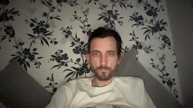 Snapshot of Big8inchUncutCock chatting on 17, 5, 2026 Big8inchUncutCock online show from 17, 5, 2026