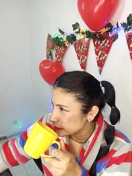 karinnahotdirty online show from 14, 2, 2026