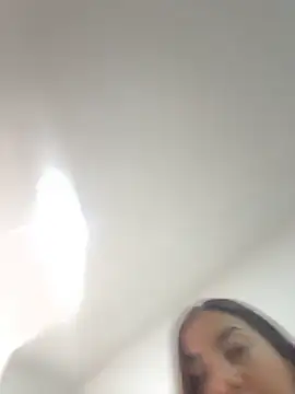 Snapshot of Karlla_Brown chatting on 5, 4, 2026 Karlla Brown online show from 5, 4, 2026