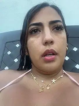 Snapshot of Karlla_Brown chatting on 16, 4, 2026 Karlla Brown online show from 16, 4, 2026