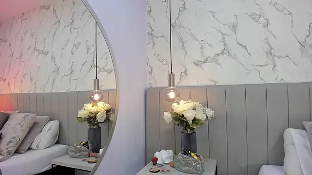 Snapshot of Karlla_Brown chatting on 10, 6, 2026 Karlla Brown online show from 10, 6, 2026