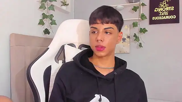 Thomas wil online show from 13, 11, 2025