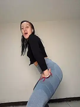 Oriana111 online show from 6, 11, 2025