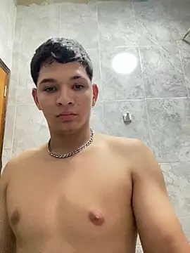 RobinLenoxx online show from 9, 10, 2025