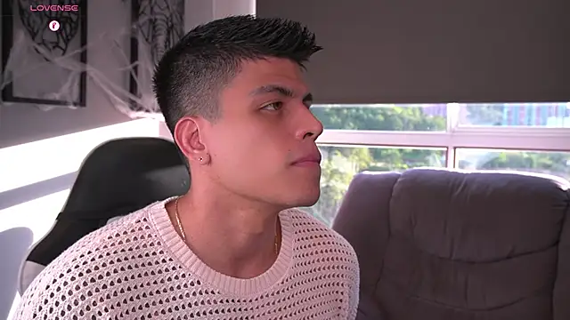 tyler muscle1 online show from 13, 10, 2025