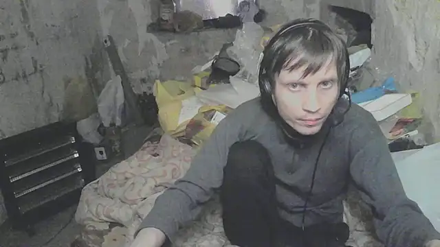 Snapshot of makarov1993 chatting on 19, 4, 2026 makarov1993 online show from 19, 4, 2026