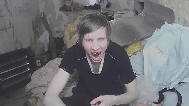 Snapshot of makarov1993 chatting on 25, 4, 2026 makarov1993 online show from 25, 4, 2026