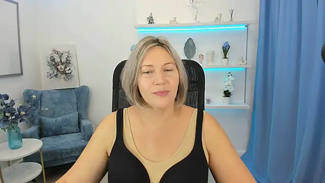 NinaStarle online show from 24, 9, 2025