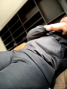 Manu0586 online show from 14, 9, 2025