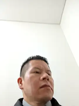 Manu0586 online show from 23, 10, 2025