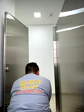 Manu0586 online show from 1, 12, 2025