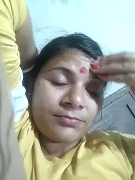 Snapshot of couple_71 chatting on 24, 3, 2026 couple 71 online show from 24, 3, 2026