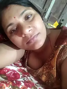 Snapshot of couple_71 chatting on 26, 3, 2026 couple 71 online show from 26, 3, 2026