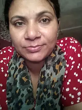Snapshot of couple_71 chatting on 22, 5, 2026 couple 71 online show from 22, 5, 2026