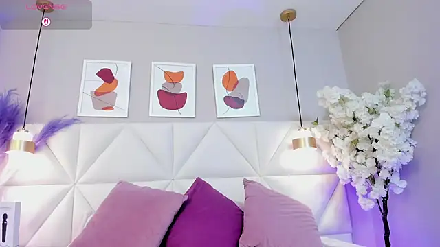 Valeria carter online show from 7, 11, 2025