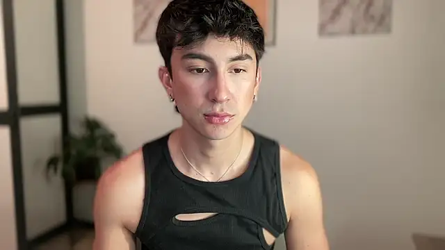 sweettaaron01 online show from 28, 4, 2026