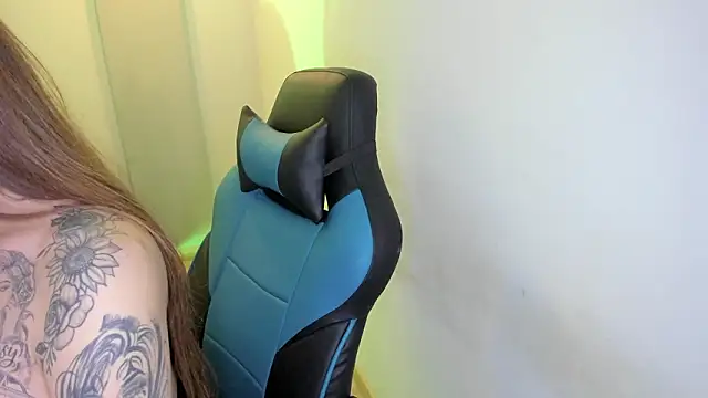 Scarbadgirl  online show from 13, 3, 2026