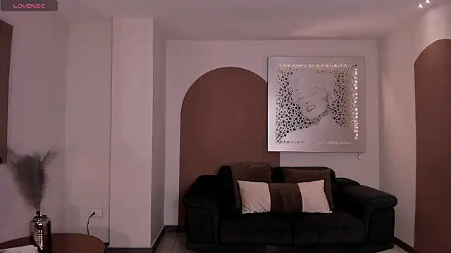 SarahYates online show from 11, 3, 2026