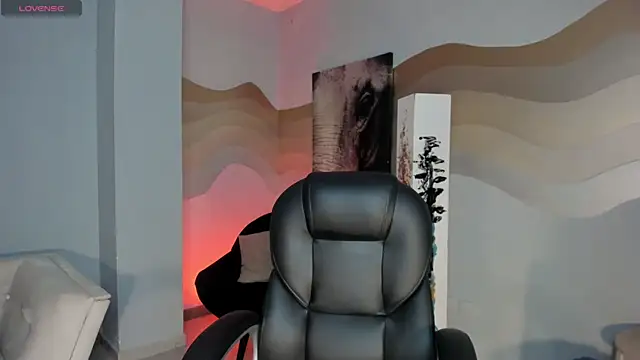 Snapshot of SarahYates chatting on 22, 5, 2026 SarahYates online show from 22, 5, 2026