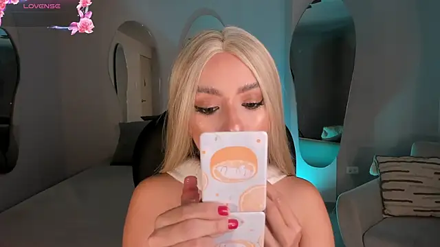 Snapshot of IsabellaMoreau chatting on 1, 6, 2026 IsabellaMoreau online show from 1, 6, 2026