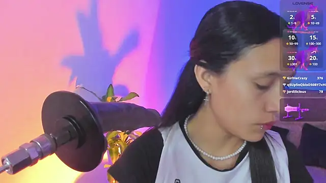 alicemoon   online show from 16, 11, 2025