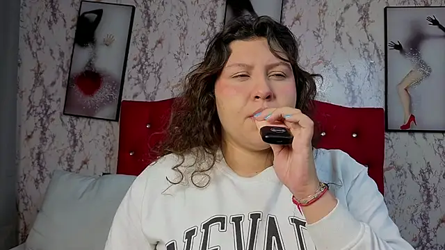 Larissa Antonella online show from 13, 2, 2026