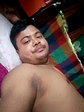 Snapshot of CatchingBouquet chatting on 18, 10, 2025 CatchingBouquet online show from 18, 10, 2025